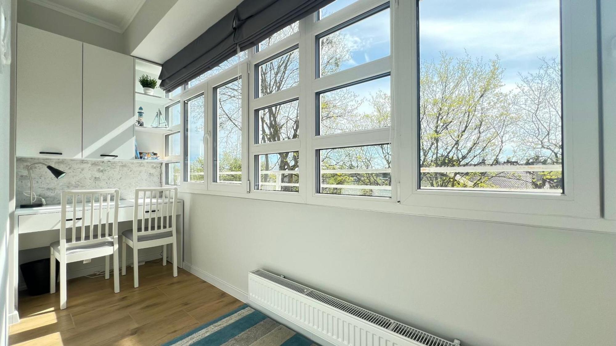 Apartment Orlowska 40 *